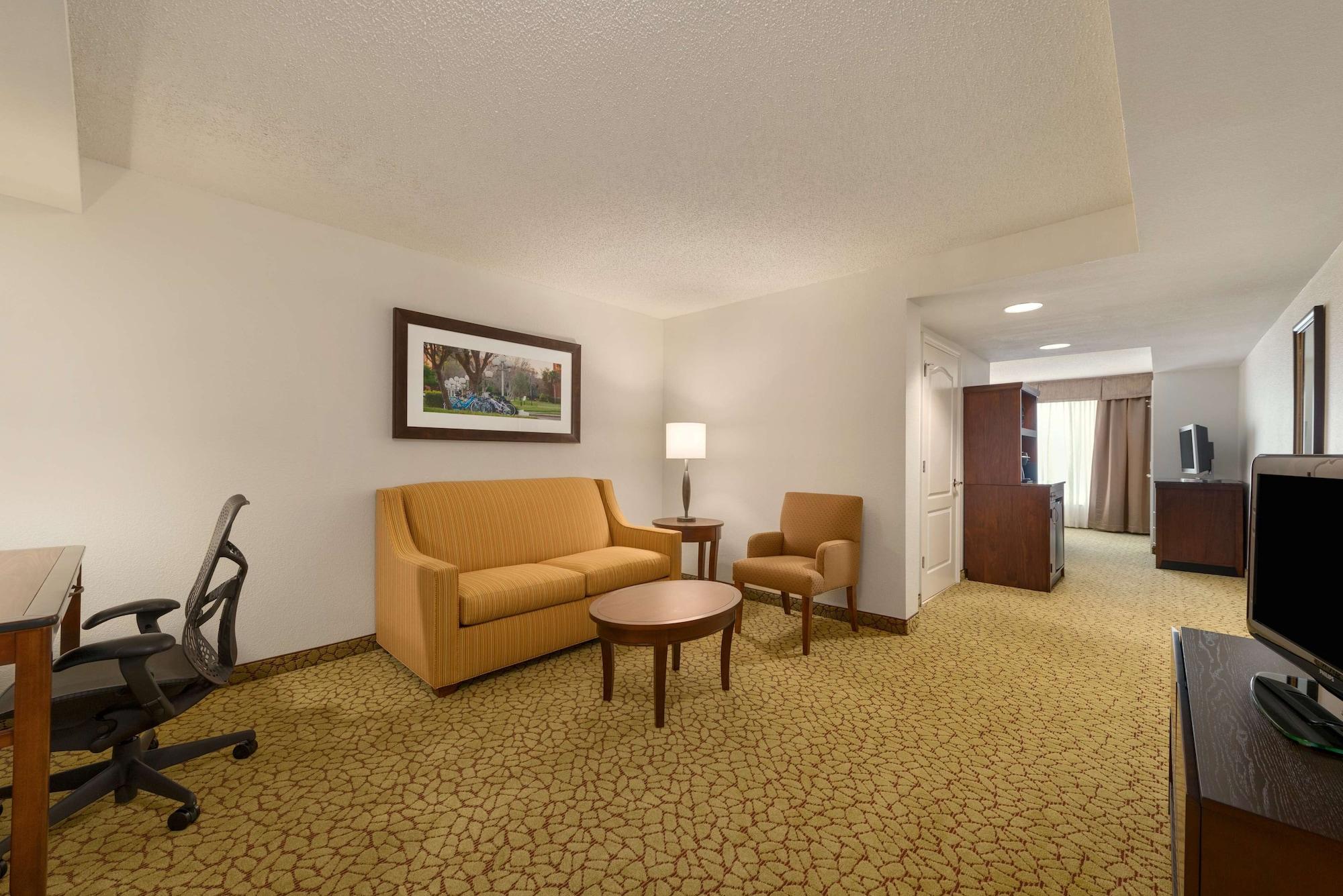 Hilton Garden Inn Orlando East - UCF Area Alafaya Exterior foto