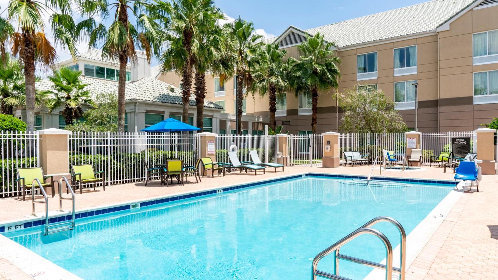 Hilton Garden Inn Orlando East - UCF Area Alafaya Exterior foto